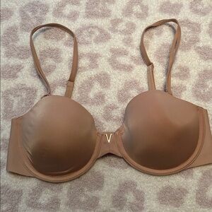 Victoria's Secret Tan Bra